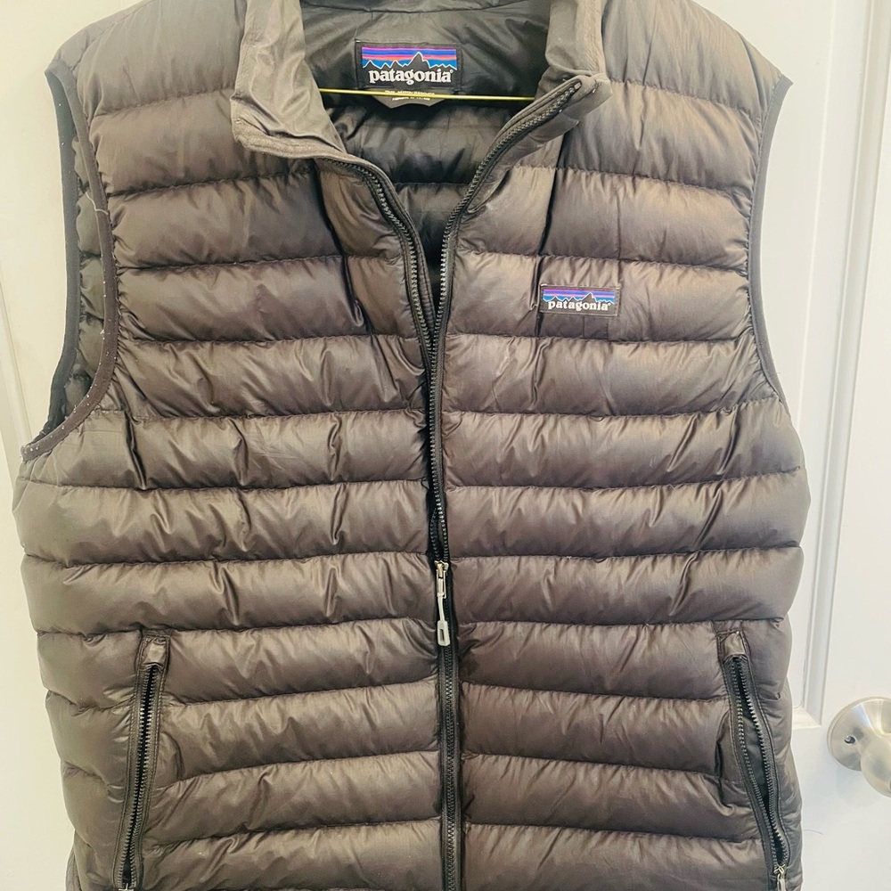 Patagonia Black Quilted Puffer Vest